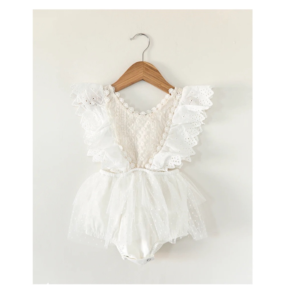 Reverie Threads - Hadley Scalloped Romper - 6-12mo